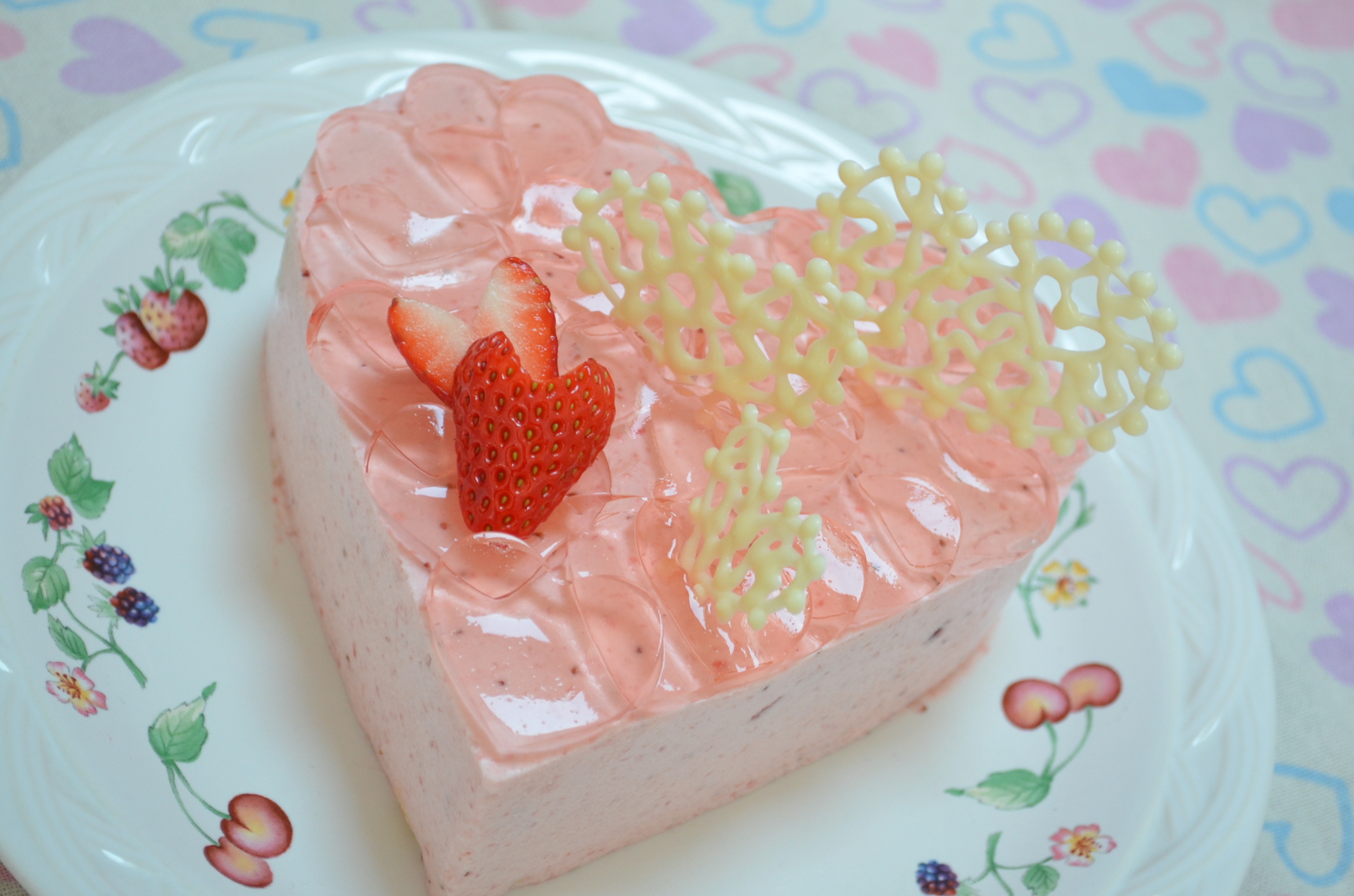 ハートの苺ムースケーキ 13年2月23日 開催 Biscuits Sec ビスキュイ セック 東京都目黒区 の13年2月レッスン情報 料理教室検索サイト クスパ