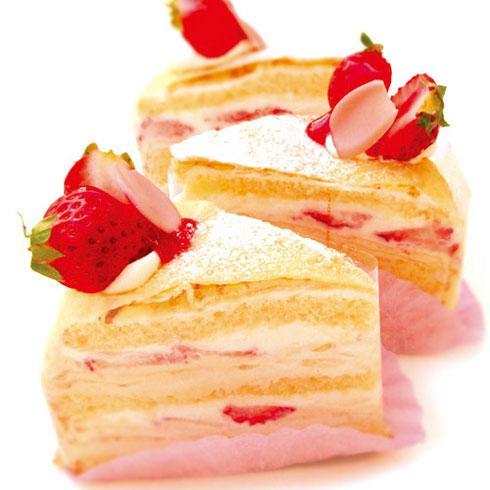 ケーキ屋さんみたいな いちごのミルクレープ 15年4月23日 開催 たけひめkitchen 奈良県生駒市 の15年4月レッスン情報 料理教室検索サイト クスパ