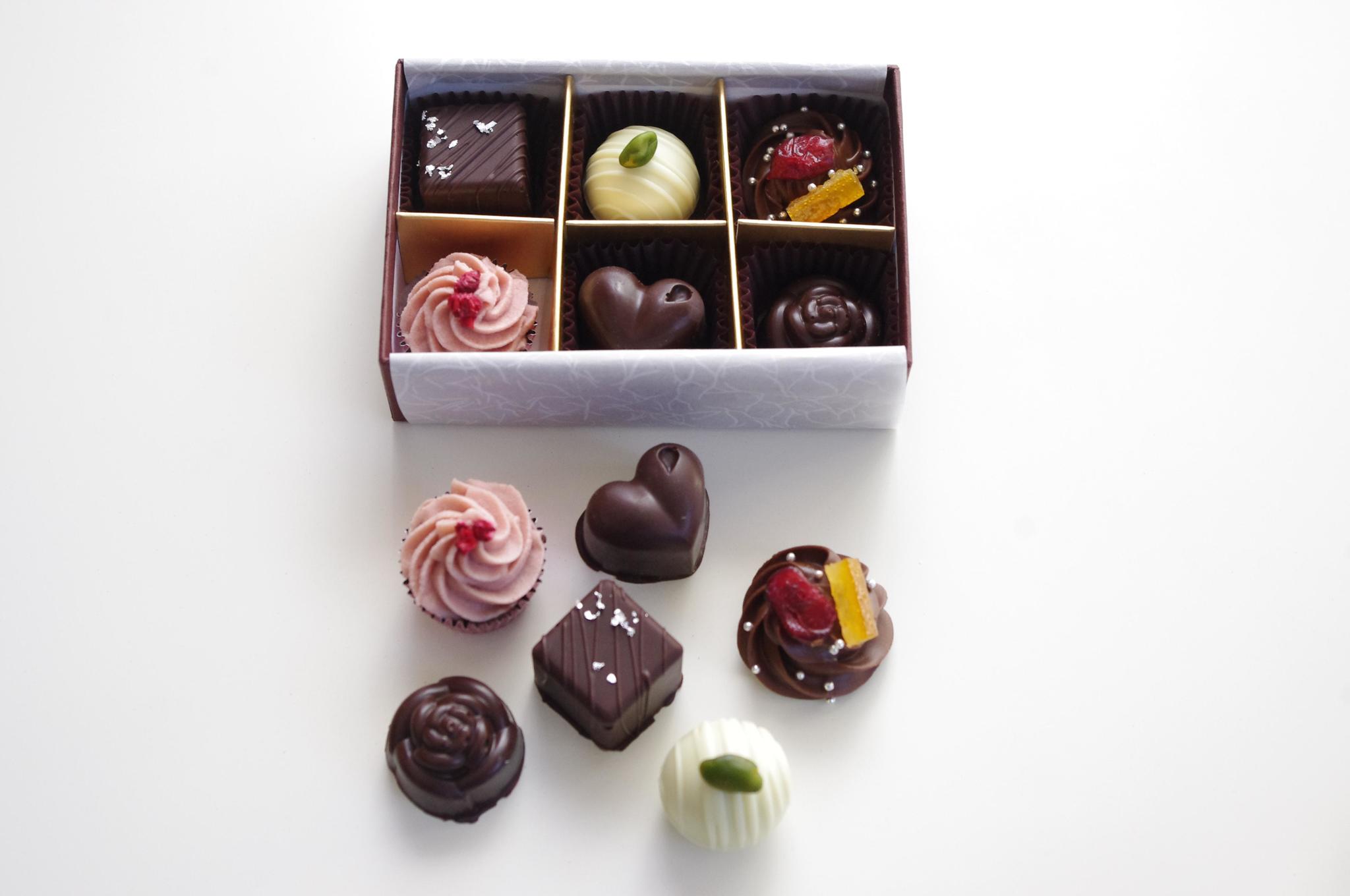 バレンタインチョコレート特別講習 チョコレート６種 17年2月11日 開催 ストロベリー キッチン 大阪府枚方市 の17年2月レッスン情報 料理教室検索サイト クスパ