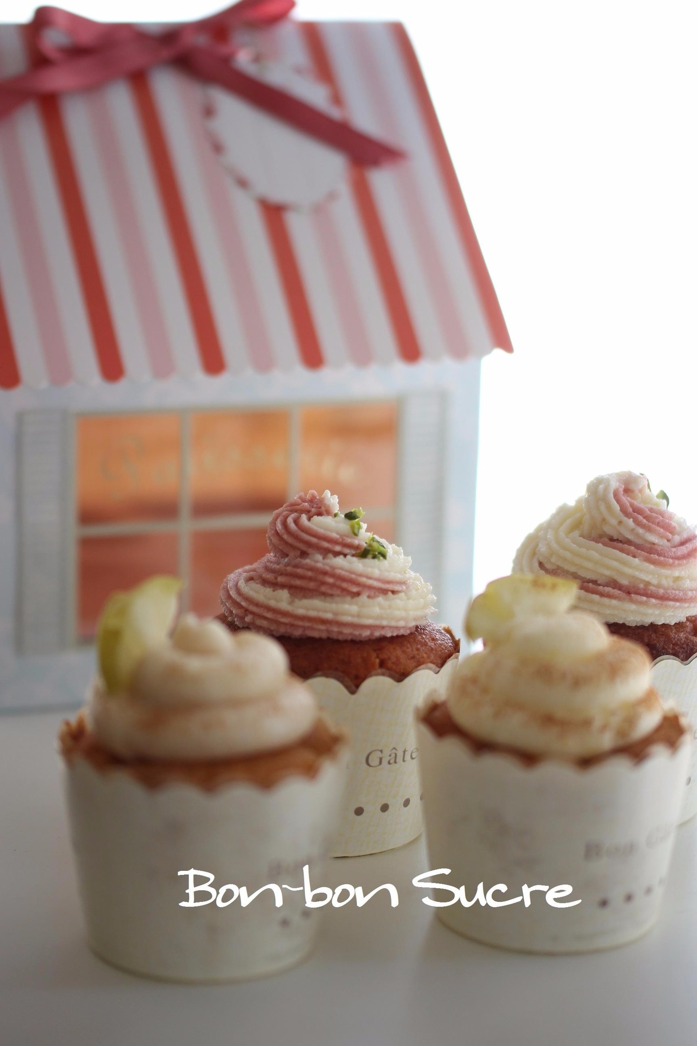 可愛い箱にいれるカップケーキ 開催 Bon Bon Sucre 東京都杉並区 の21年2月レッスン情報 料理教室検索サイト クスパ