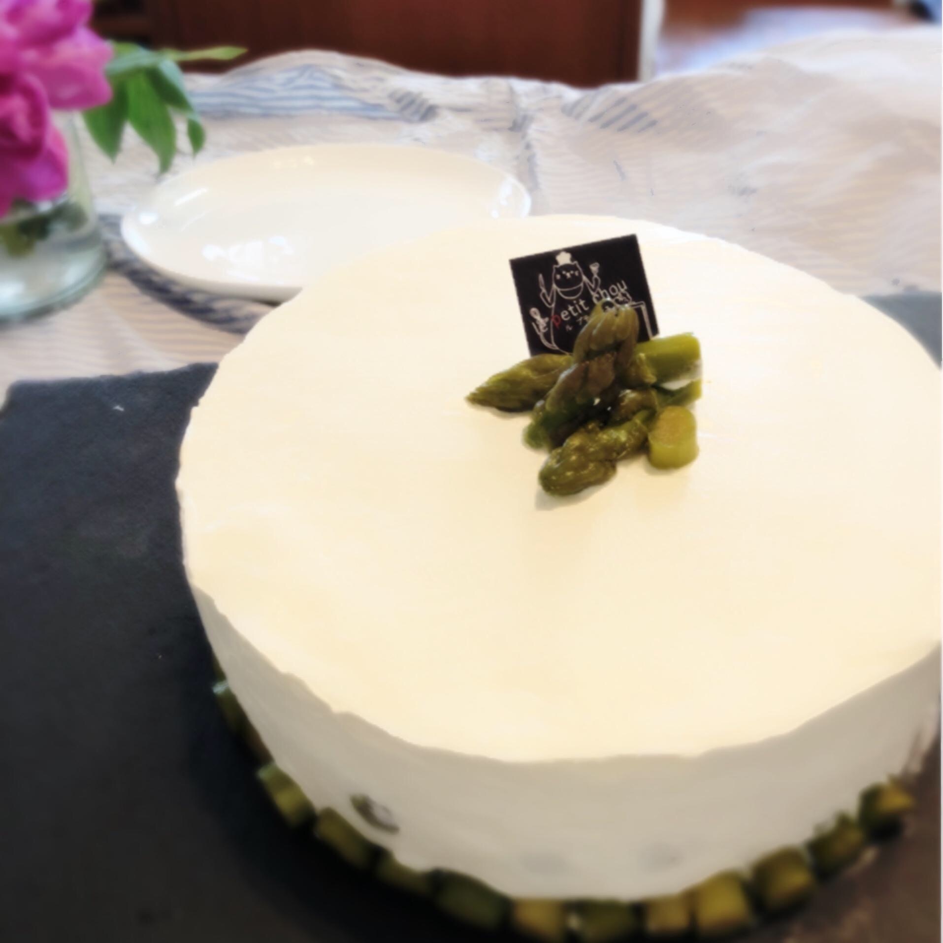 お野菜スイーツレッスン アスパラガスのレアチーズケーキ 開催 お菓子教室 ル プティシュ le petit chou 愛知県名古屋市北区 の2021年4月レッスン情報 料理教室検索サイト クスパ