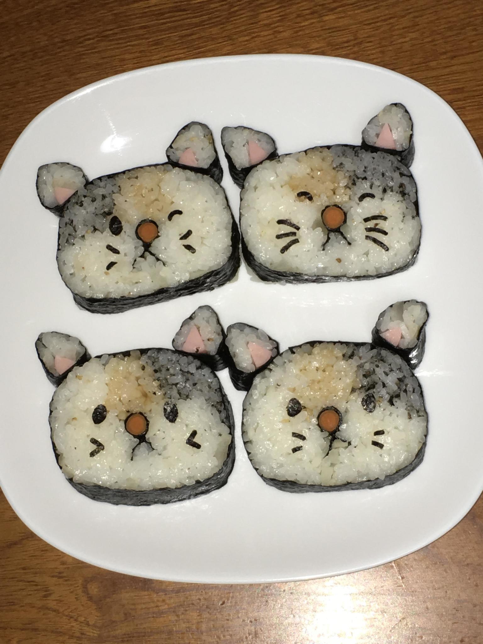 飾り巻き寿司 三毛ねこ 肉球 19年3月26日 開催 お稽古サロン９３ ここのそぢあまりみつ 埼玉県三郷市 の19年3月レッスン情報 料理教室検索サイト クスパ
