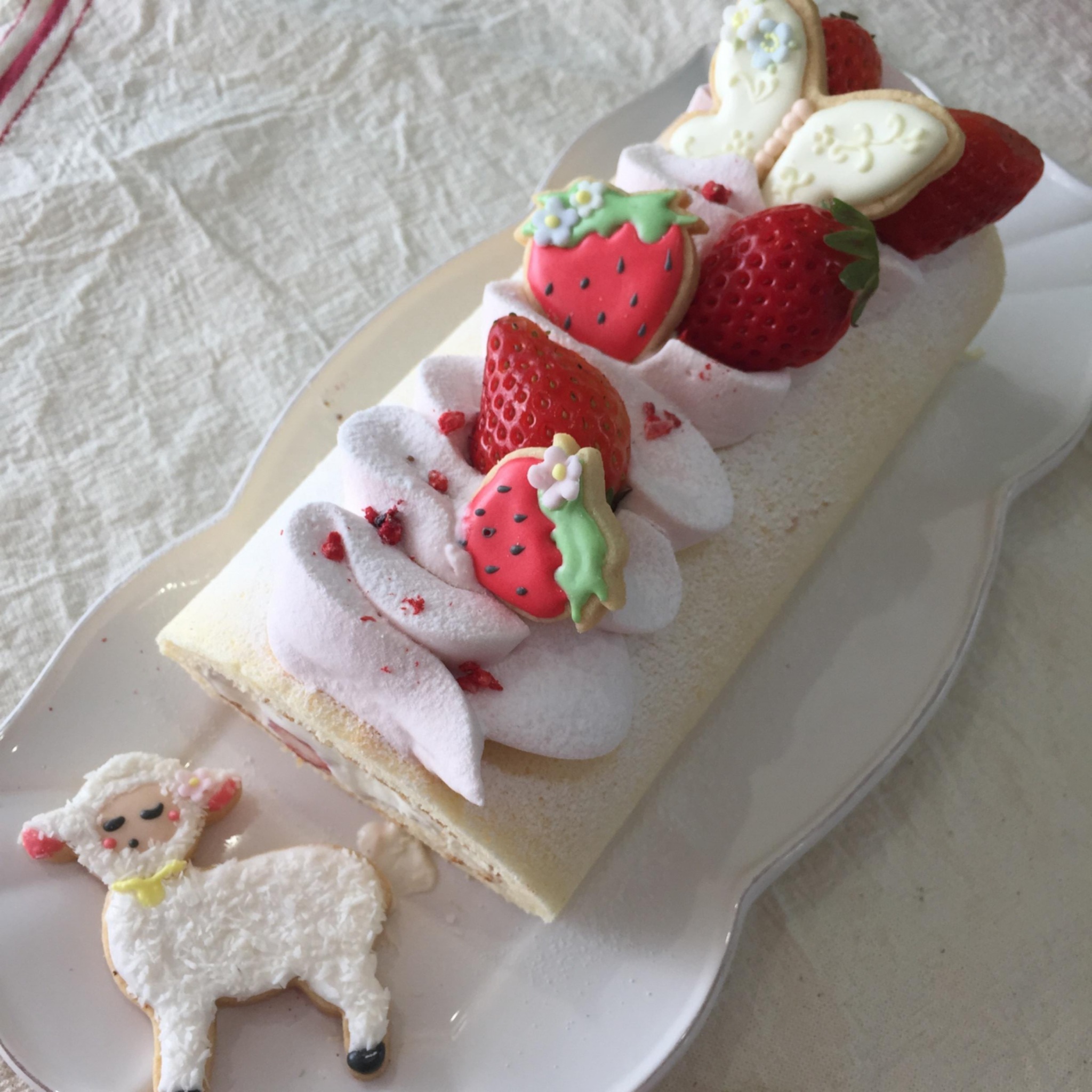春らしいかわいいアイシングクッキーとロールケーキのレッスン 17年3月10日 開催 セルクルキッチン 滋賀県草津市 の17年3月レッスン情報 料理教室検索サイト クスパ 春らしいかわいいアイシングクッキーとロールケーキのレッスン 17年3月10日 開催 セルクルキッチン 滋賀県草津市 の17年3月レッスン情報 料理教室検索サイト クスパ