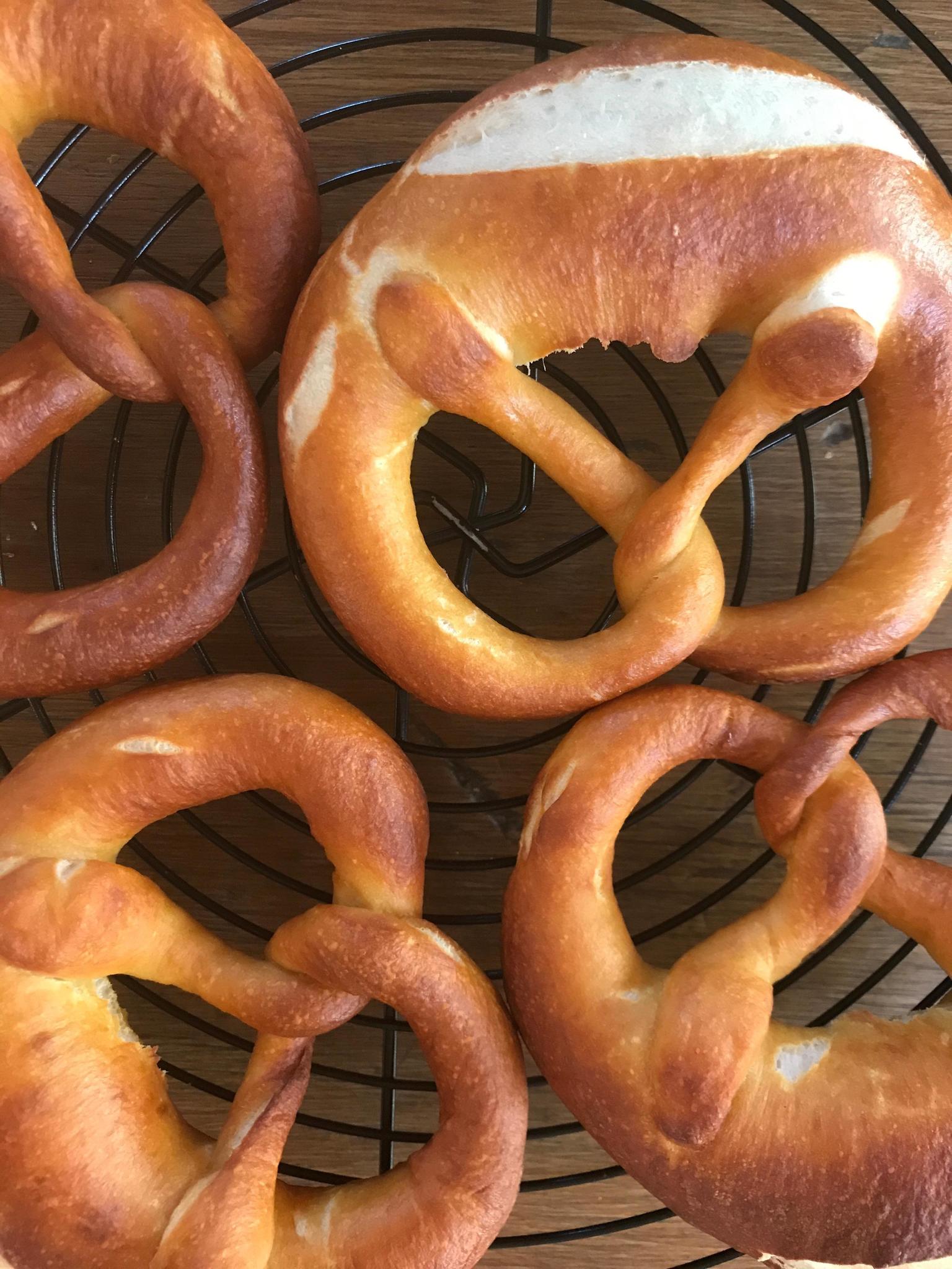 自家製酵母のプレッツェル 19年2月28日 開催 Bakeaholic 愛知県一宮市 の19年2月レッスン情報 料理教室検索サイト クスパ