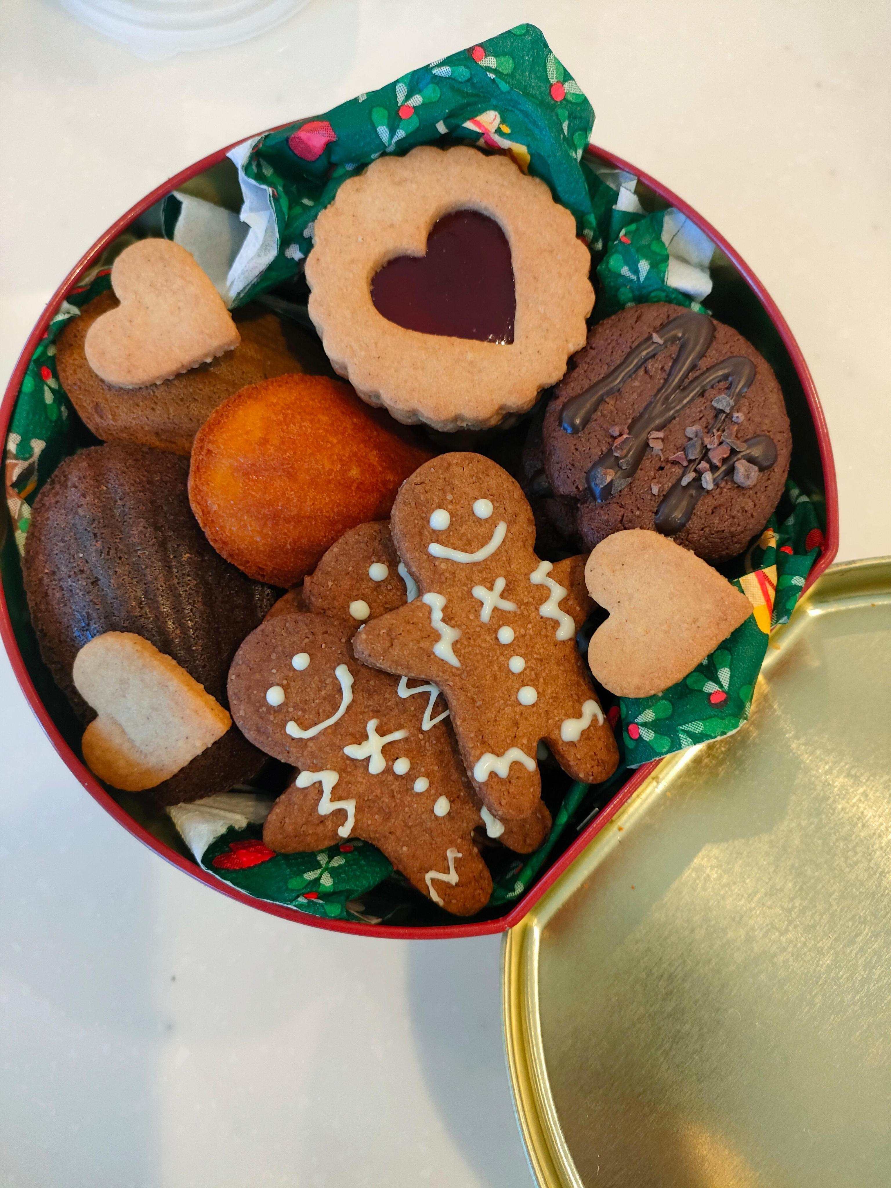選べるレッスン クリスマスオーナメントアイシングクッキー クリスマスホワイトフレジェ クリスマスクッキー マドレーヌ缶 22年12月15日 開催 お菓子教室 Salon De Garden 東京都大田区 の22年12月レッスン情報 料理教室検索サイト クスパ