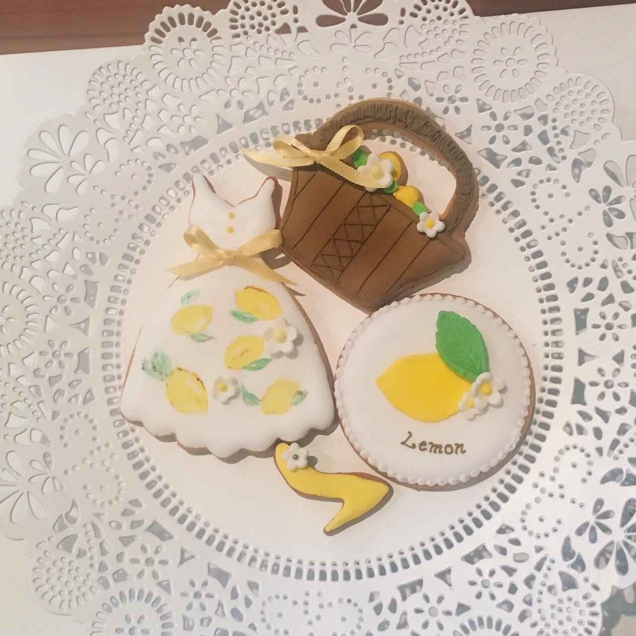 お子様連れ限定日 レモンワンピースアイシングクッキー 開催 soraniwaアイシングクッキー フラワーケーキ教室 東京都中央区 の2021年5月レッスン情報 料理教室検索サイト クスパ