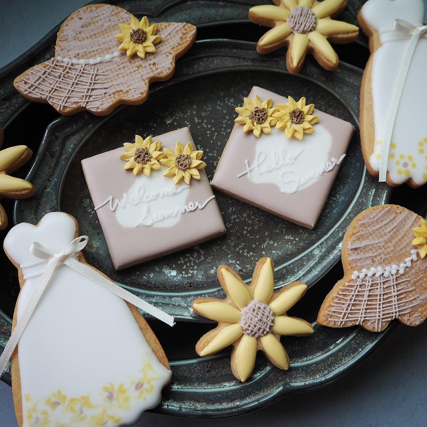 とまこ様 メレンゲクッキー アイシングクッキー 琥珀糖 焼き菓子 購入専用