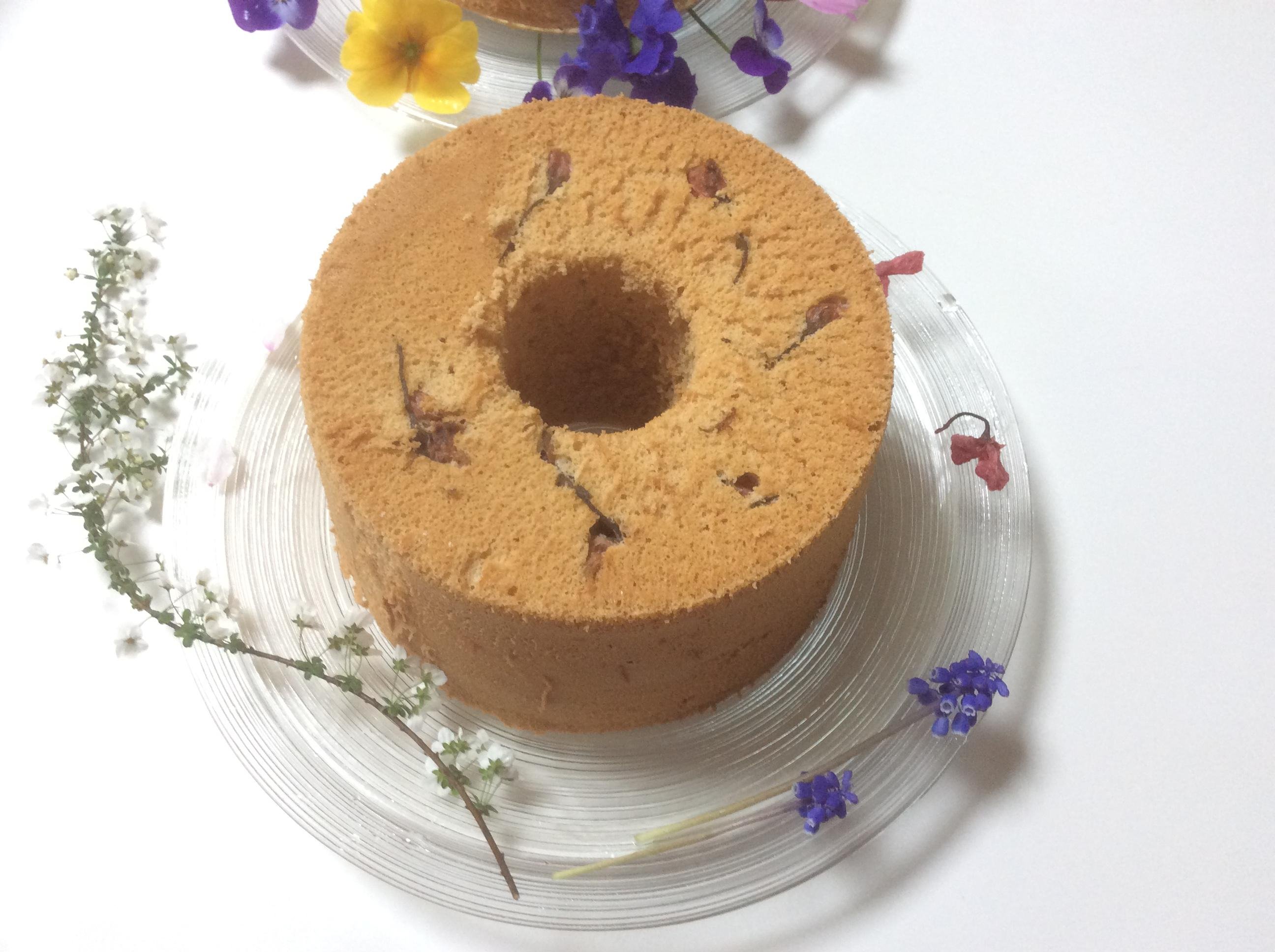 桜のシフォンケーキのレシピ 作り方 奥野恵子 料理教室検索サイト クスパ