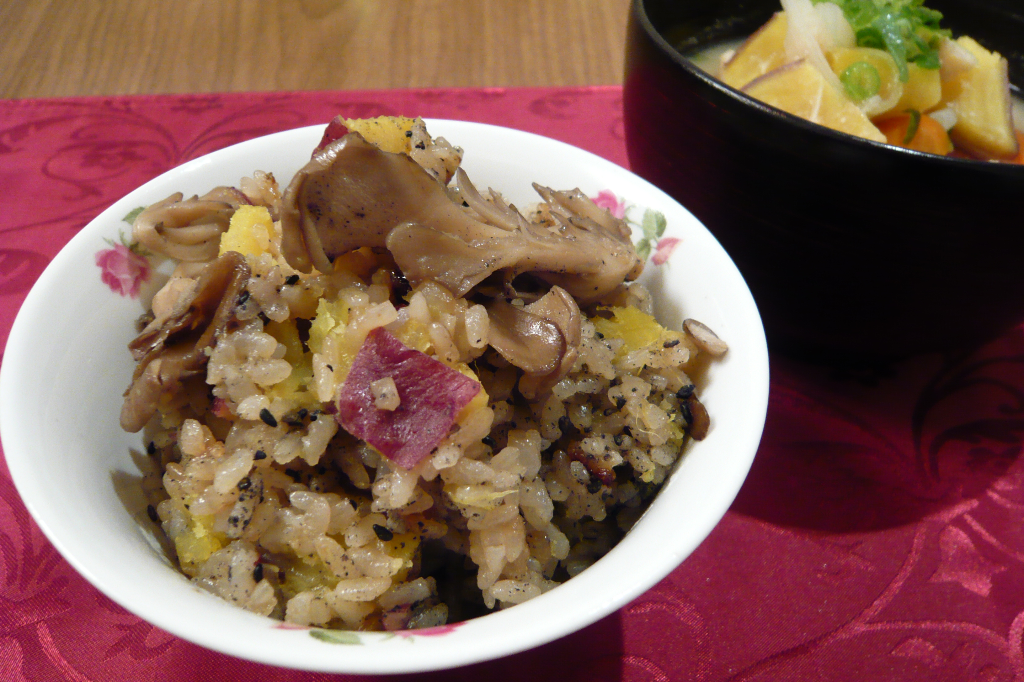 さつまいもと舞茸の炊き込みご飯のレシピ 作り方 石田 ゆかり 料理教室検索サイト クスパ