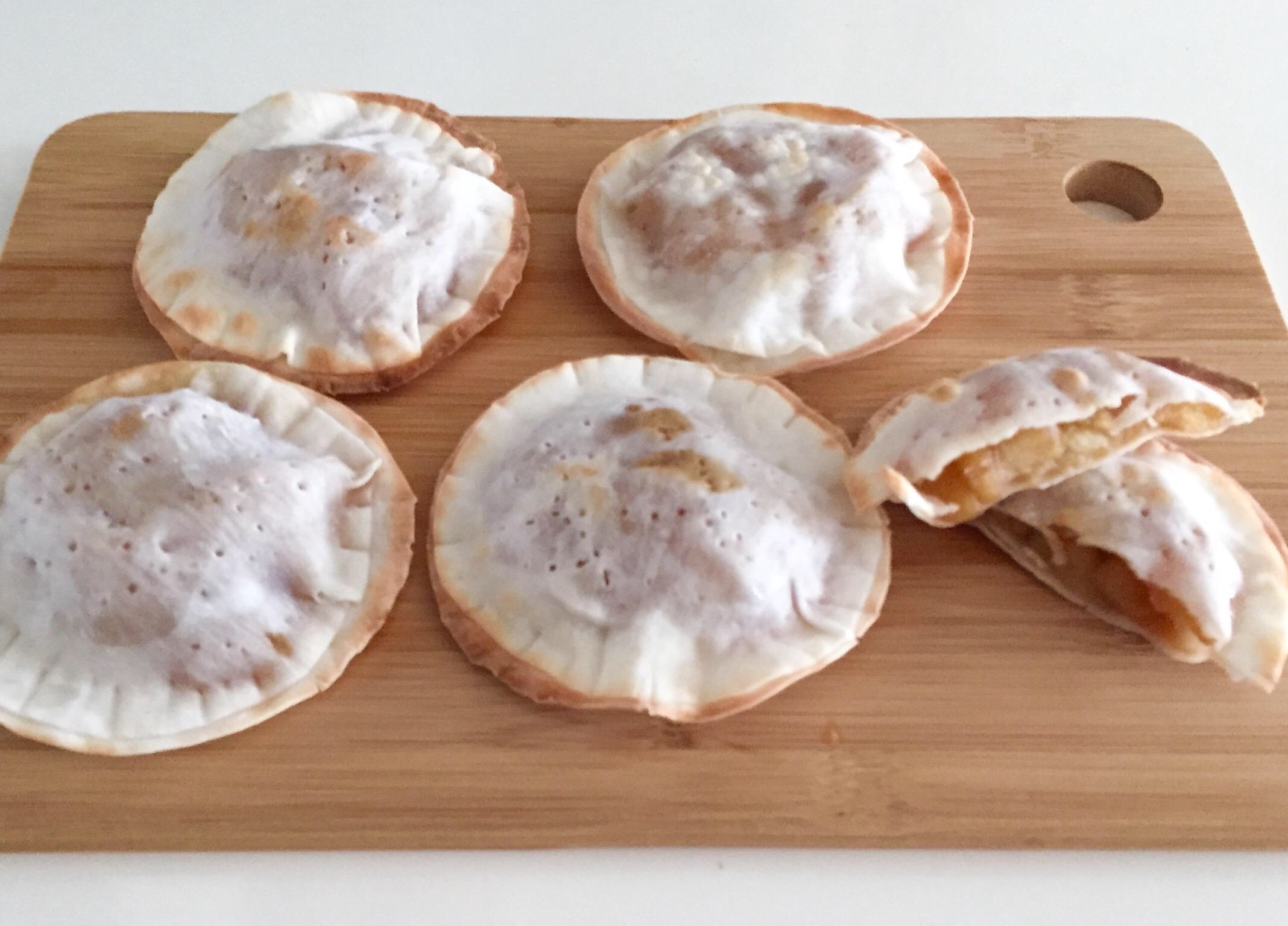 余った餃子の皮で 即席アップルパイのレシピ 作り方 野田真実 料理教室検索サイト クスパ