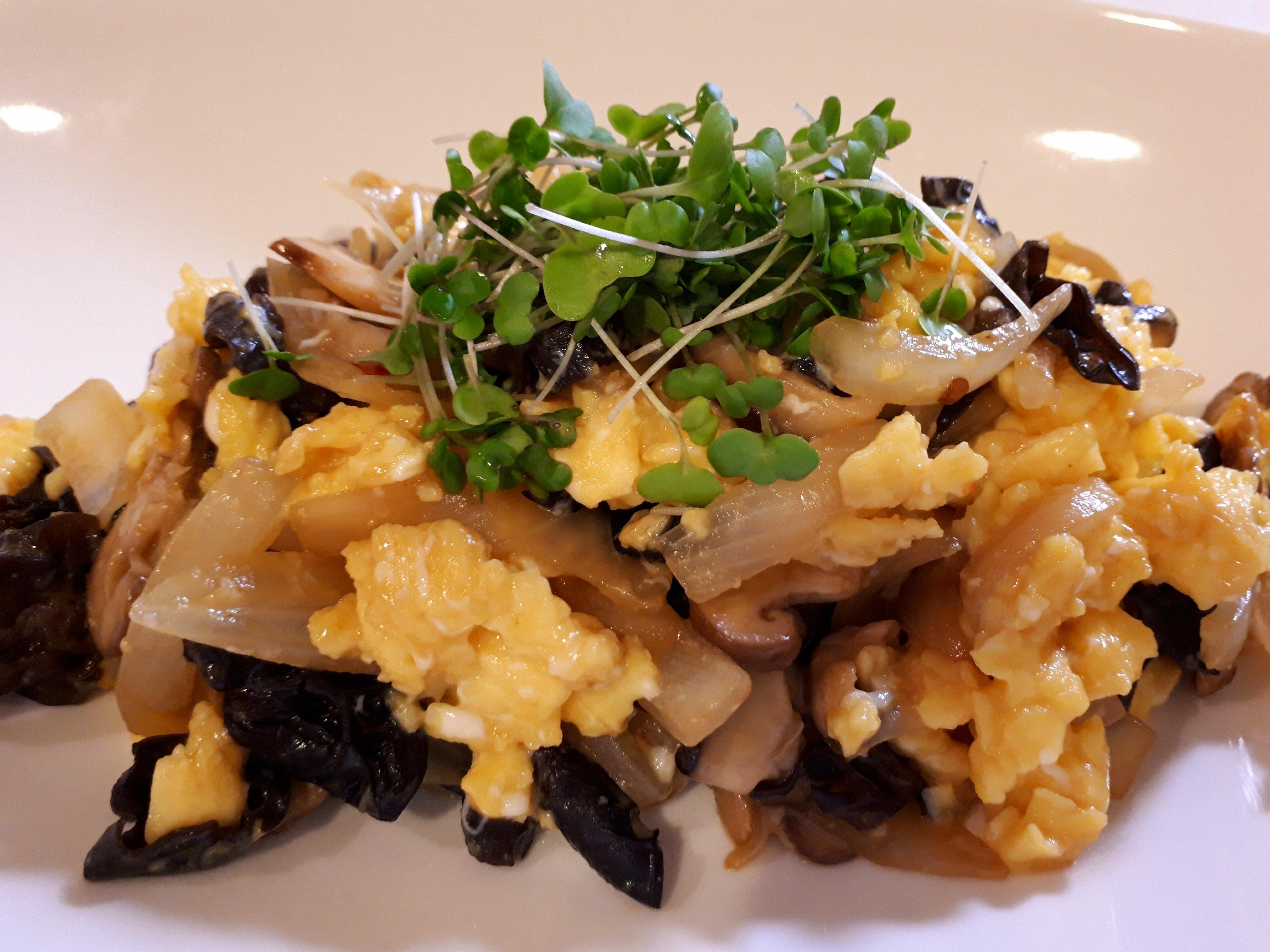 ふわふわ卵とキクラゲのオイスター炒めのレシピ 作り方 石田 ゆかり 料理教室検索サイト クスパ