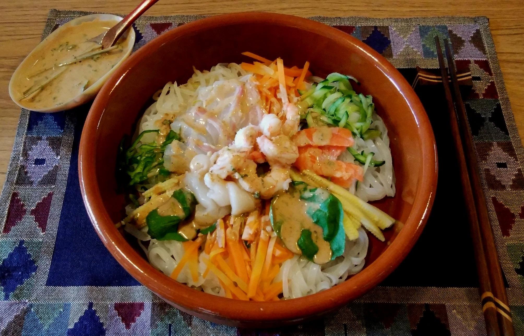 野菜と海鮮の冷たいフォーのレシピ 作り方 小林 素子 料理教室検索サイト クスパ