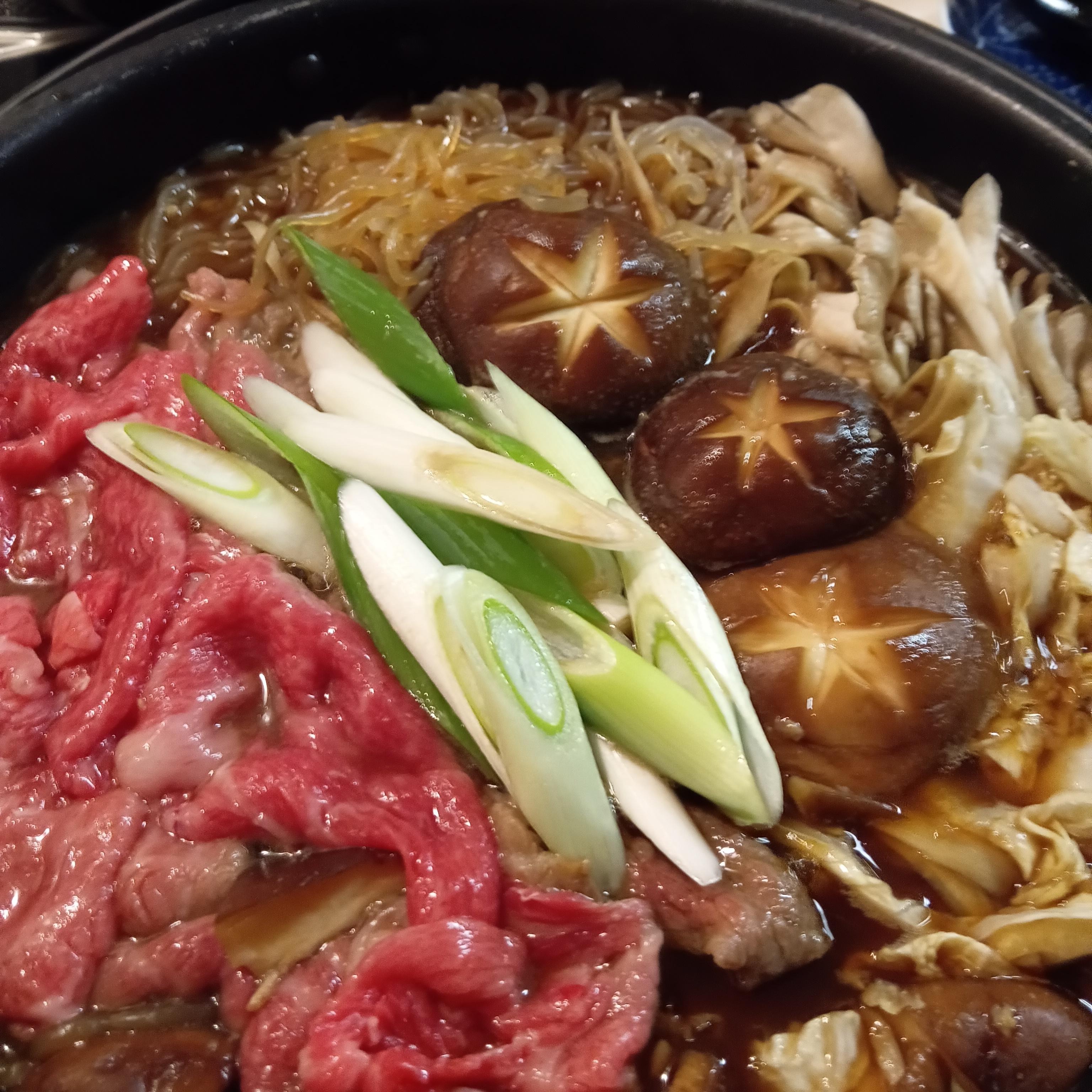 お家で作れる】「すき焼き♡割りした」の作り方（伊藤しほ） - クスパ